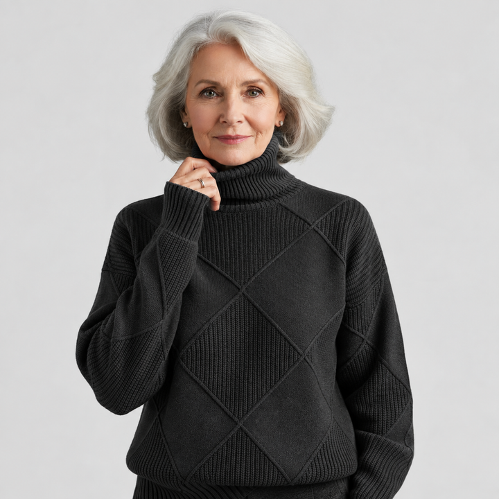 Vivienne | Turtleneck Sweater